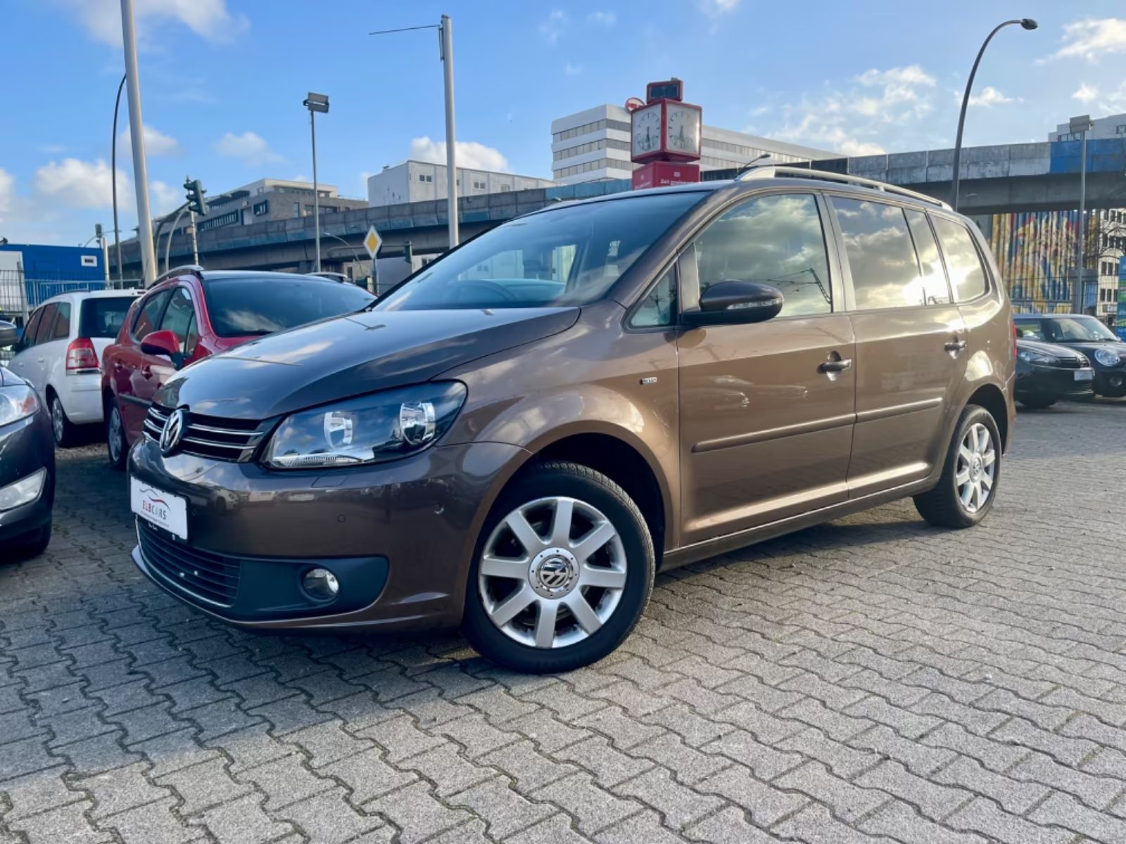 Volkswagen Touran – Bild 2