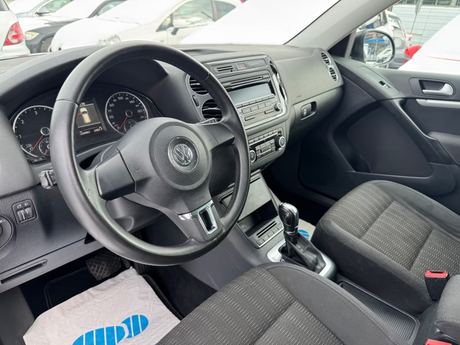Volkswagen Tiguan – Bild 7